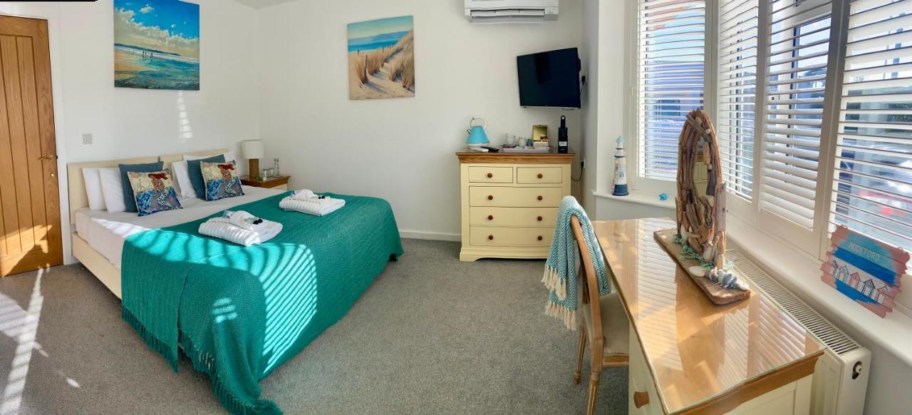 Avon Beach Bed & Breakfast Christchurch  Exterior foto