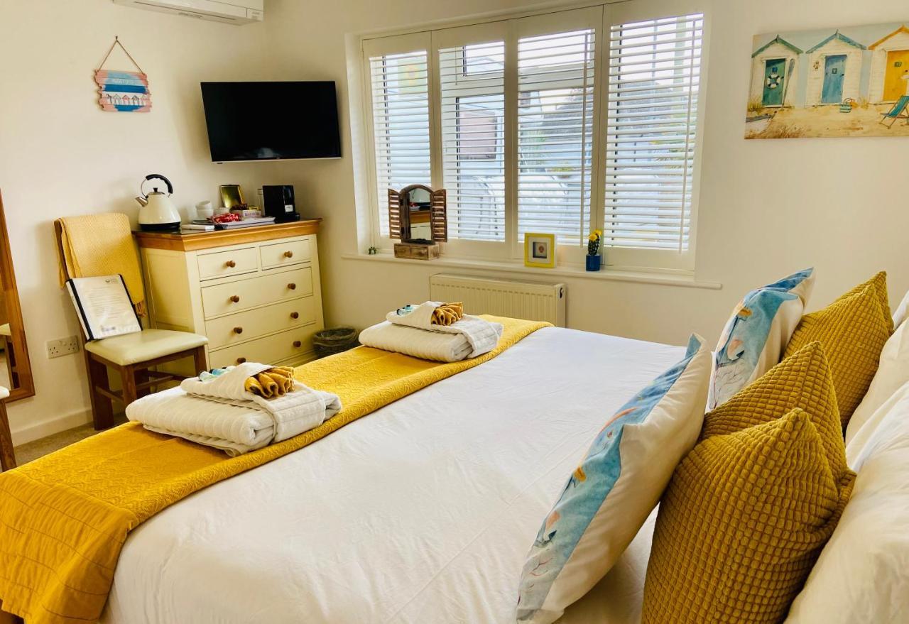 Avon Beach Bed & Breakfast Christchurch  Exterior foto